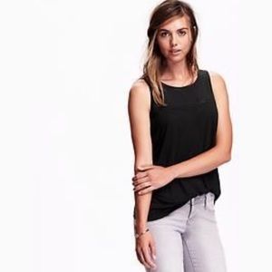 NWT Old Navy Sleeveless Heirloom Tank Top